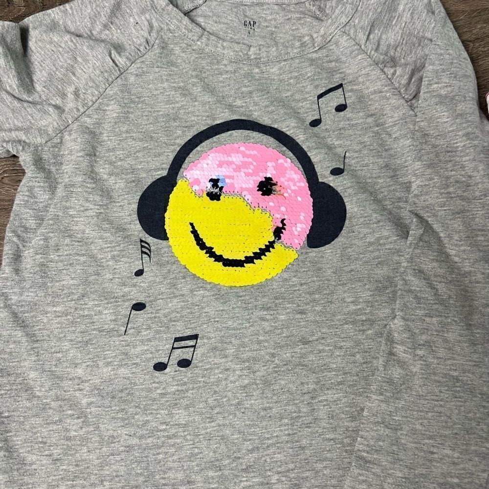 Gap and H&M Girl T shirt Lot of 2 size S and 6-8 - Picture 4 of 9
